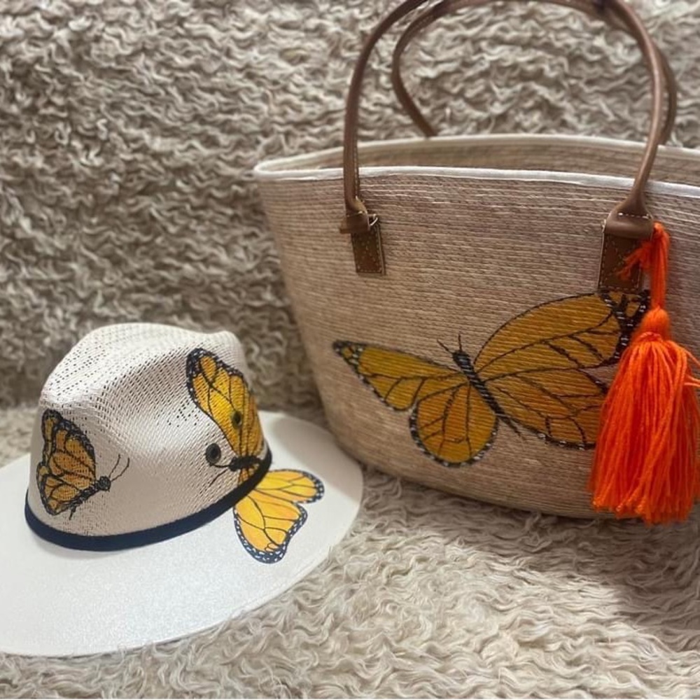 Bolsa y Sombrero para playa. precio por cada pieza
